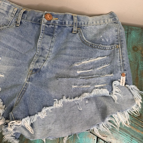 One Teaspoon Le Wolves Denim Shorts Blue Bone Frayed Hem Distressed Size 29 - Picture 5 of 15